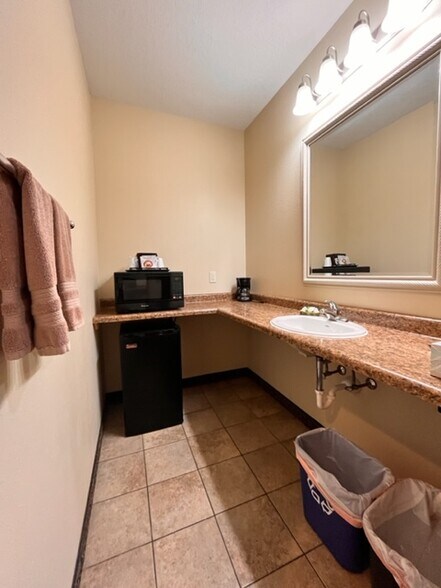 More Photos Of 201 State Road 16, Rushford Hotel For Sale