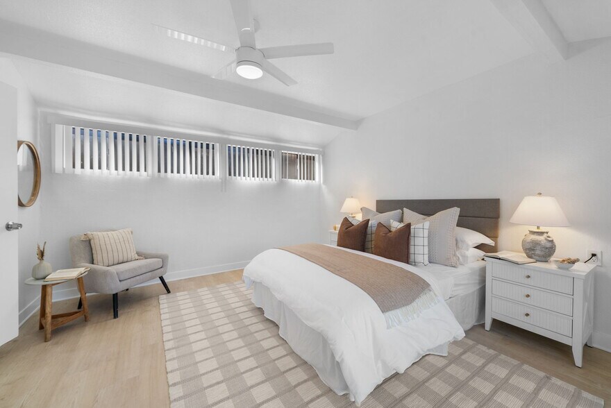 More Photos Of 5738 Meade Ave, San Diego Apartments For Sale