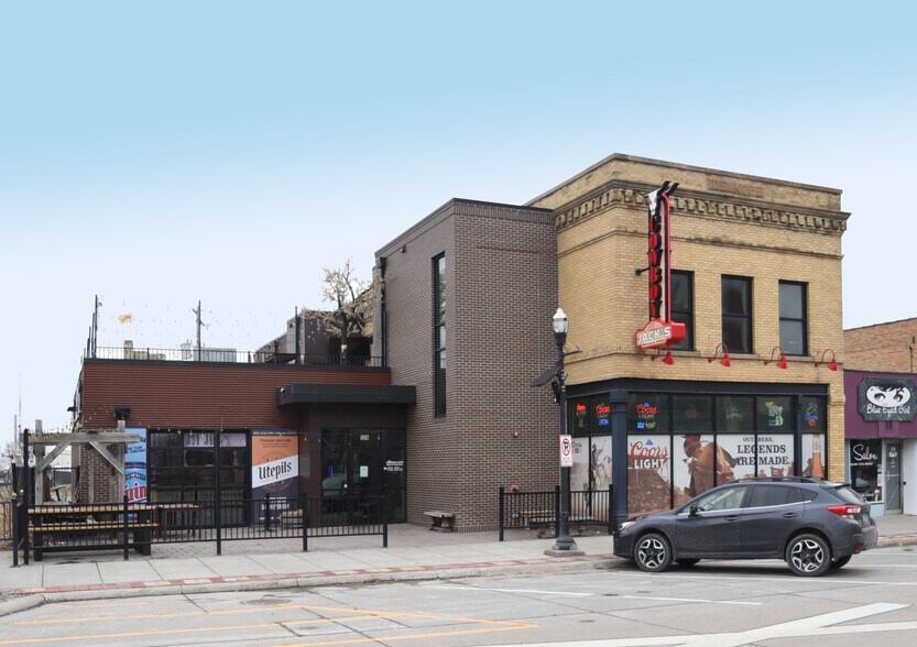 Primary Photo Of 506 Broadway, Fargo Restaurant For Lease