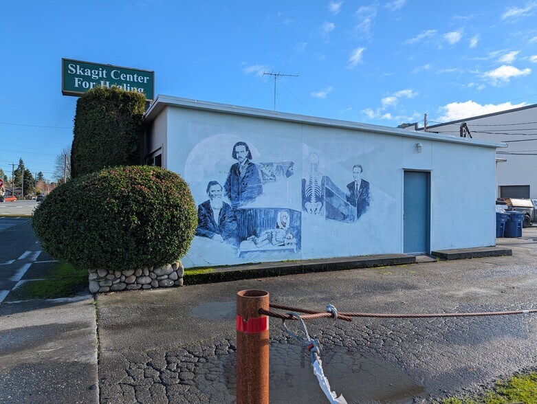 More Photos Of 700 Murdock St, Sedro Woolley Office For Sale