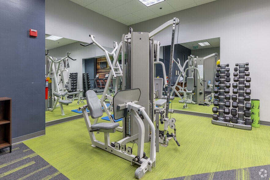 More Photos Of 375 Northridge Rd, Atlanta Unknown For Lease