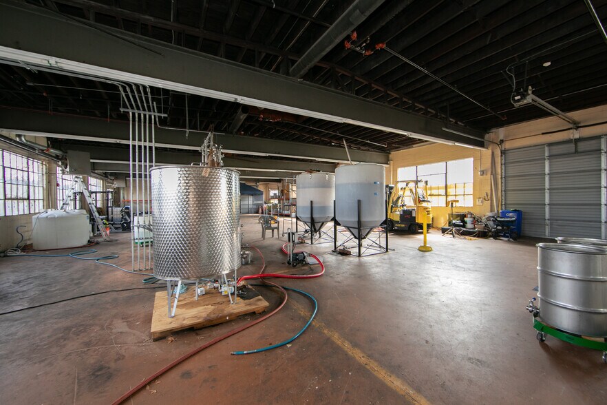 More Photos Of 740 N Broad St, Woodbury Land For Lease