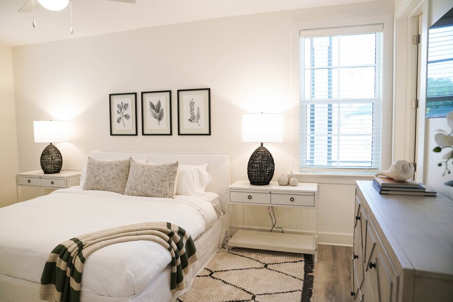 More Photos Of 179 S County Highway 393, Santa Rosa Beach Apartments For Sale