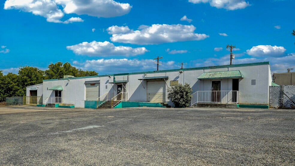 Primary Photo Of 11510 Nacogdoches rd, San Antonio Industrial For Sale