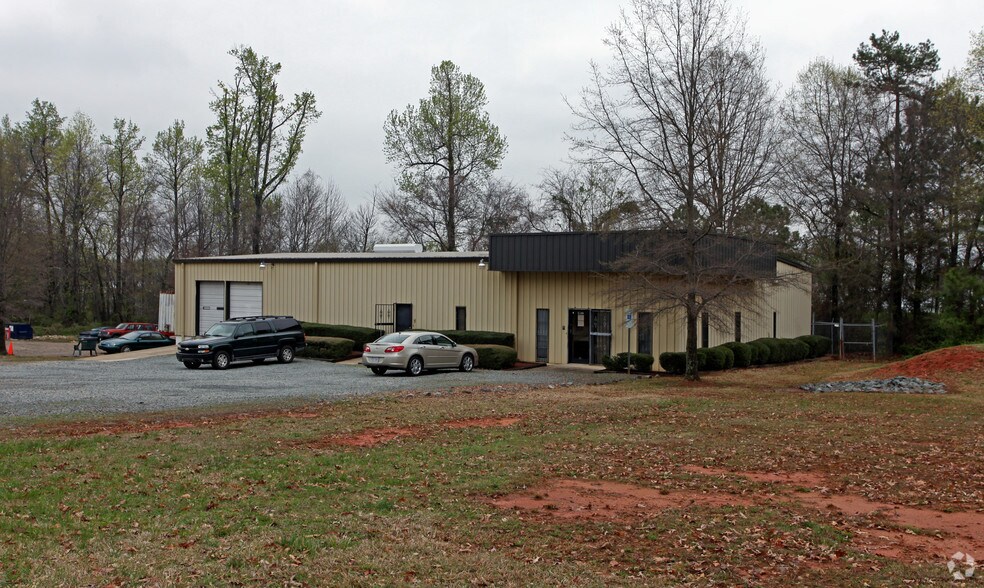 Primary Photo Of 4000 Hartley St, Charlotte Warehouse For Lease