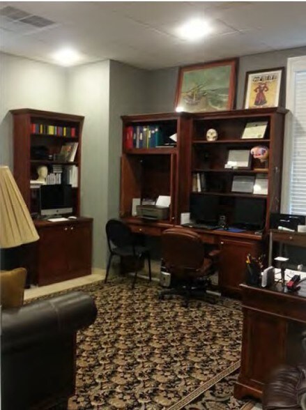More Photos Of 309 Wingo Way, Mount Pleasant Office For Lease