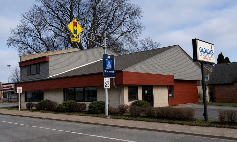 Primary Photo Of 421 S Park St, Madison Freestanding For Sale