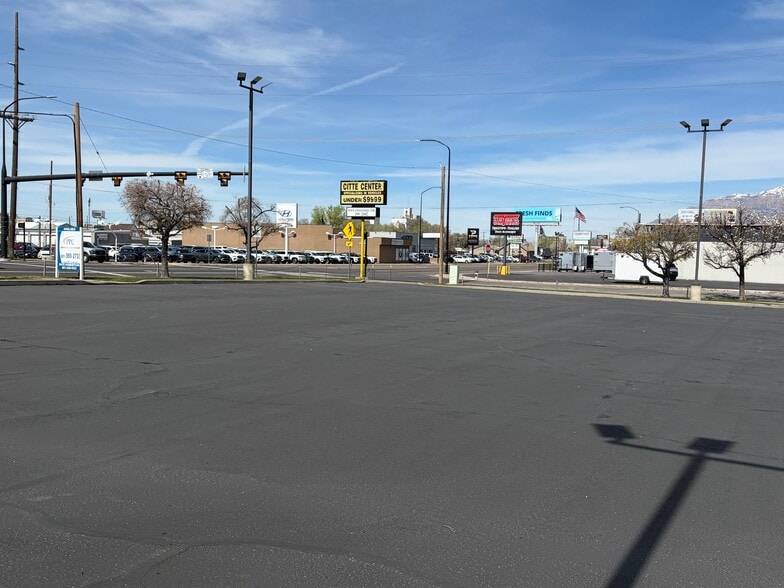 More Photos Of 3312 Wall Ave, Ogden Auto Dealership For Lease