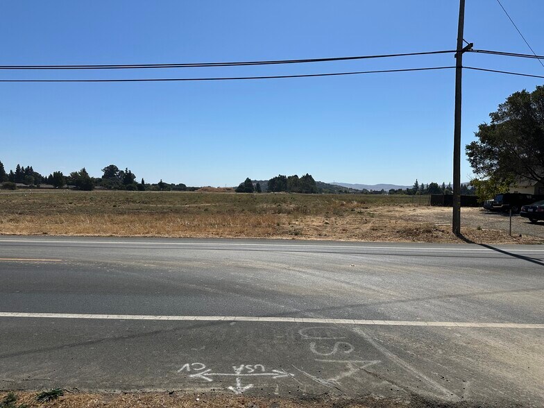 More Photos Of 2366 Rockville Rd, Fairfield Land For Lease
