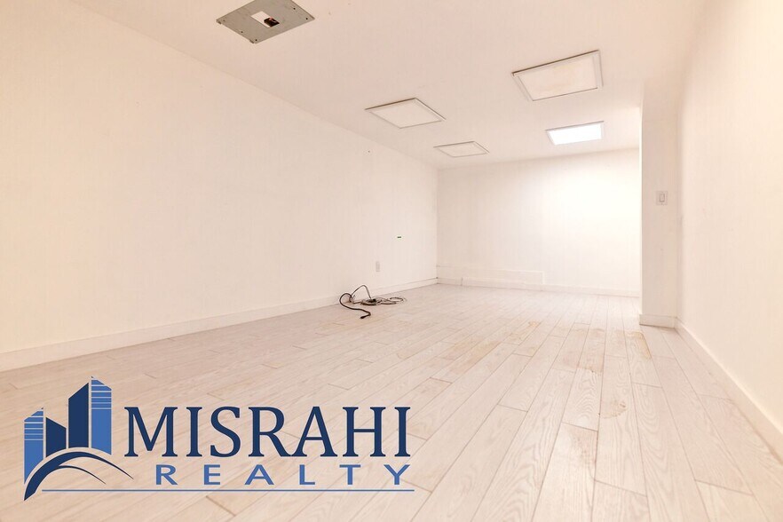 More Photos Of 181 Orchard St, New York Storefront Retail Office For Lease