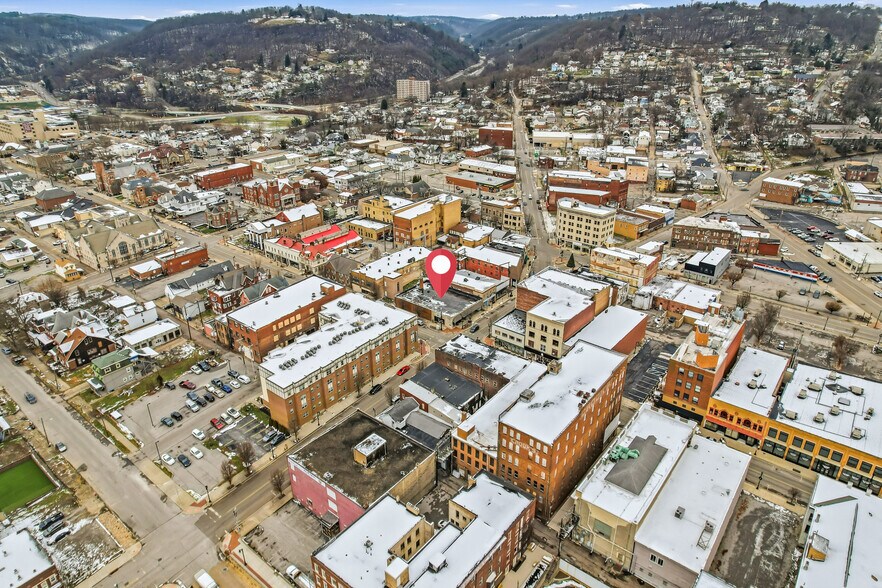 More Photos Of 501-505 Market St, East Liverpool Storefront For Sale