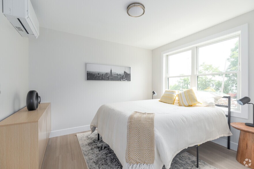 More Photos Of 27 3rd Ave, Long Branch Apartments For Lease