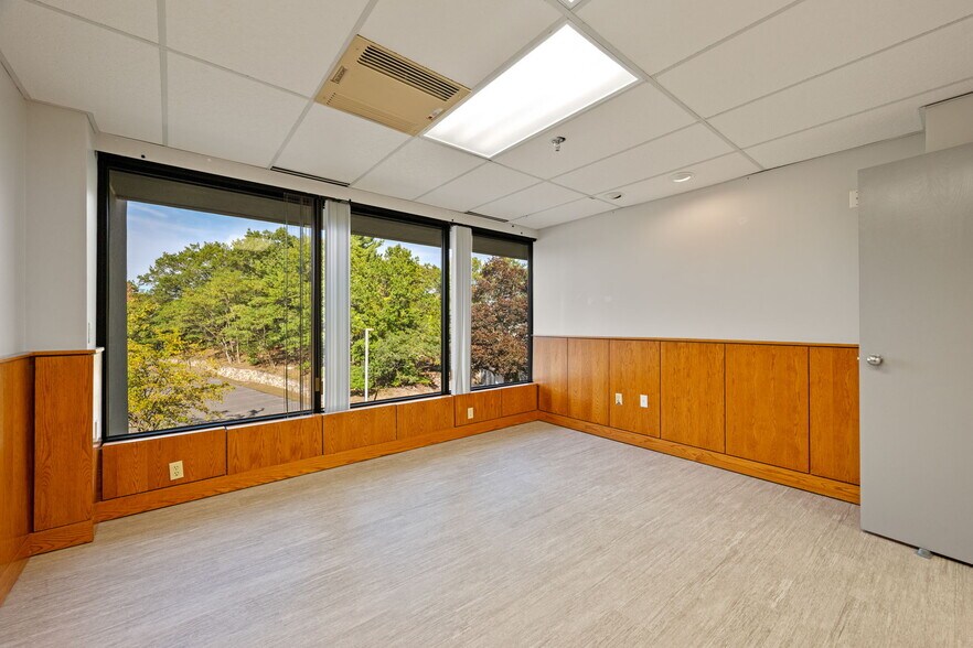 More Photos Of 220 Broadway, Lynnfield Office Residential For Sale