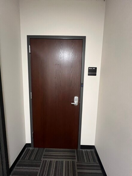 More Photos Of 1751 Alexander St, West Valley Coworking Space