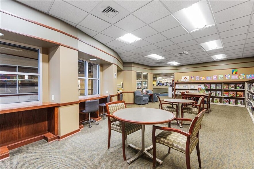 More Photos Of 1900 Belt hwy, Saint Joseph Department Store For Sale