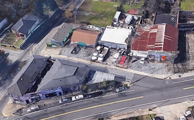 More Photos Of 1701 Jonesboro Rd, Atlanta General Retail For Lease