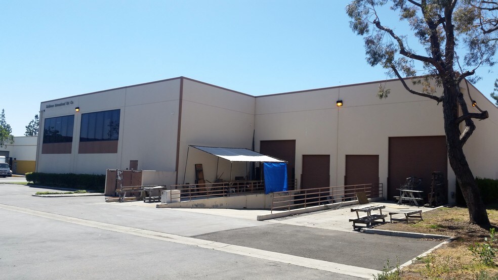 More Photos Of 6301 Alondra Blvd, Paramount Warehouse For Sale