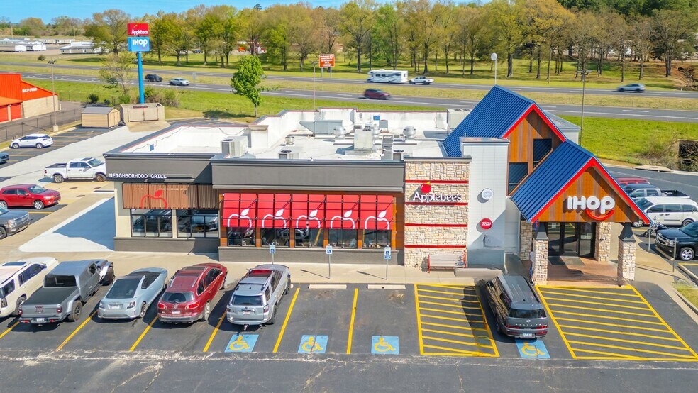 Primary Photo Of 401 E Harrell Dr, Russellville Restaurant For Sale