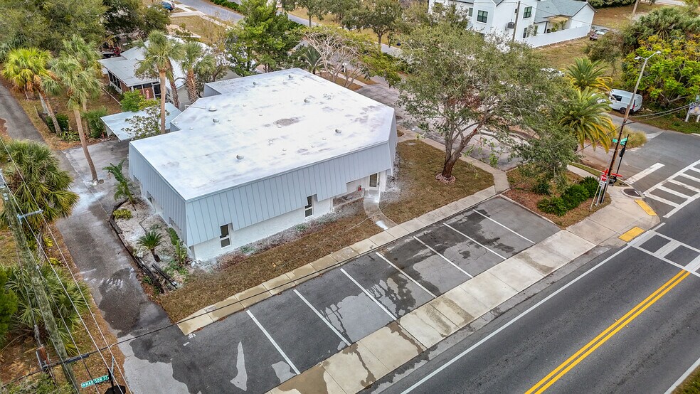 More Photos Of 6430 Madison St, New Port Richey Medical For Sale
