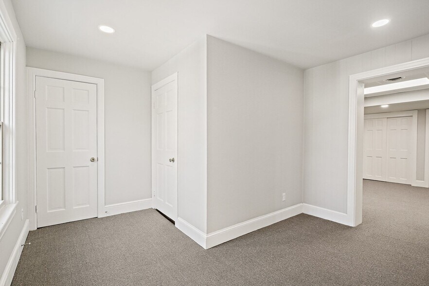 More Photos Of 229 E Main St, Westminster Office For Lease