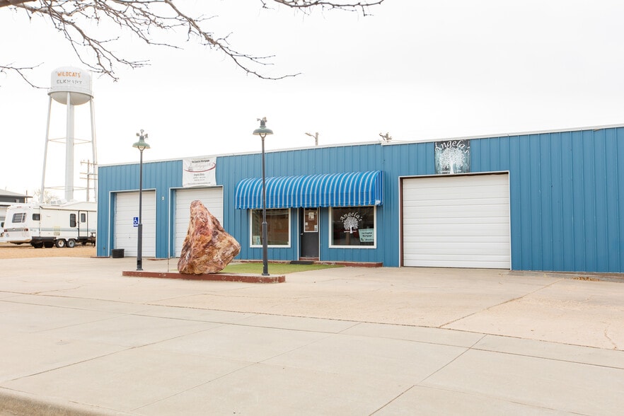 More Photos Of 309 Morton St, Elkhart Industrial For Sale