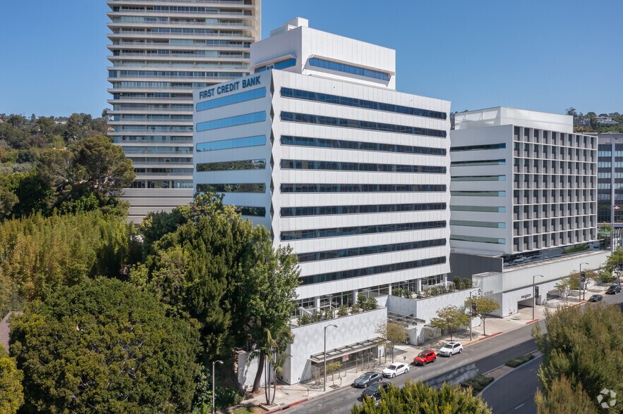 More Photos Of 9255 W Sunset Blvd, West Hollywood Coworking Space