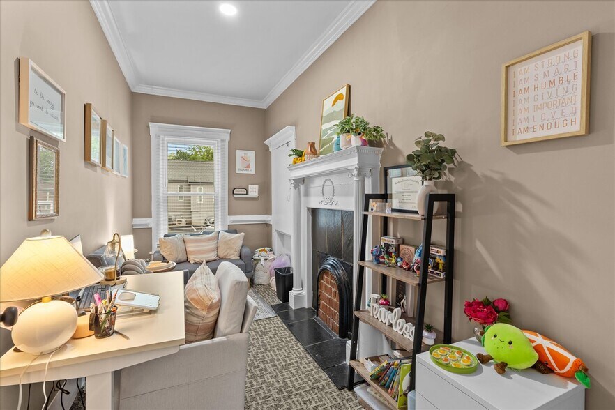 More Photos Of 306 N Thornton Ave, Dalton Office For Sale