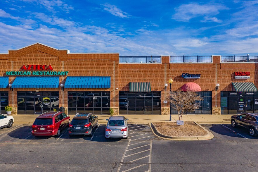 More Photos Of 7340 Smith Corners Blvd, Charlotte Storefront For Lease