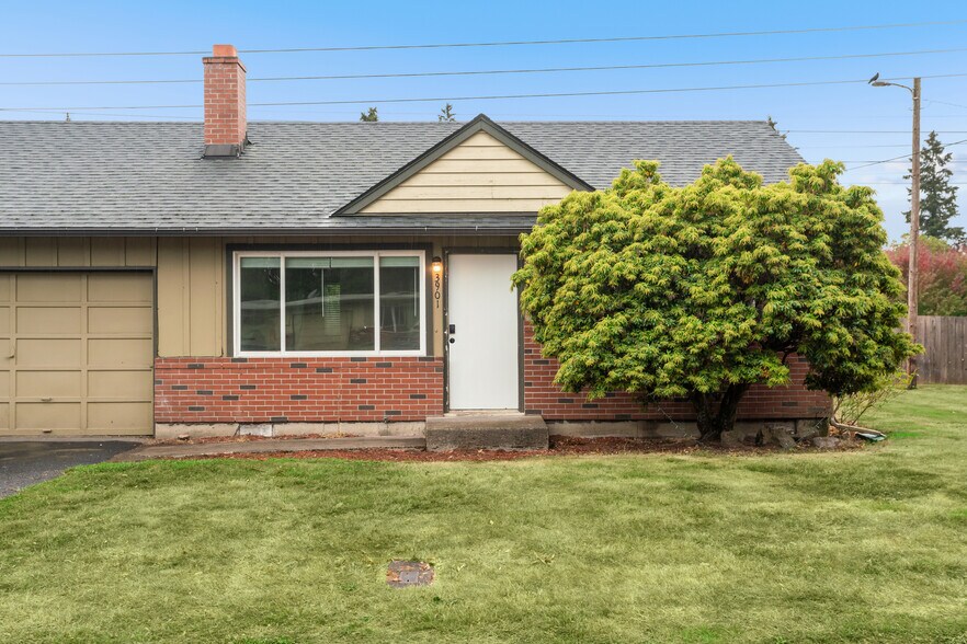 More Photos Of 3902 Gibbons St, Vancouver Apartments For Sale