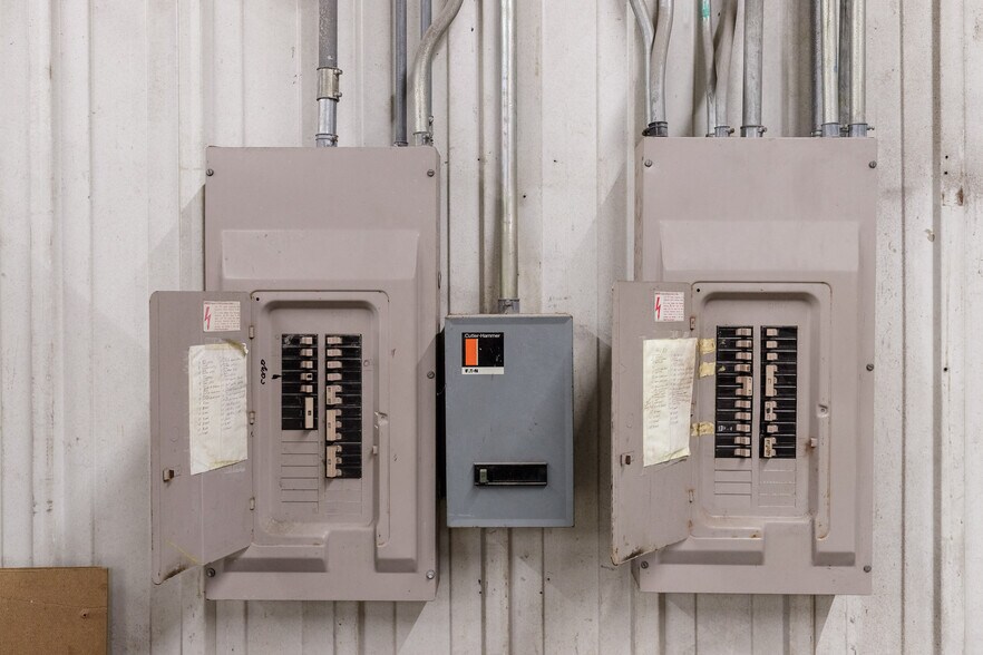 More Photos Of 3701 Apollo Rd, Corpus Christi Warehouse For Sale