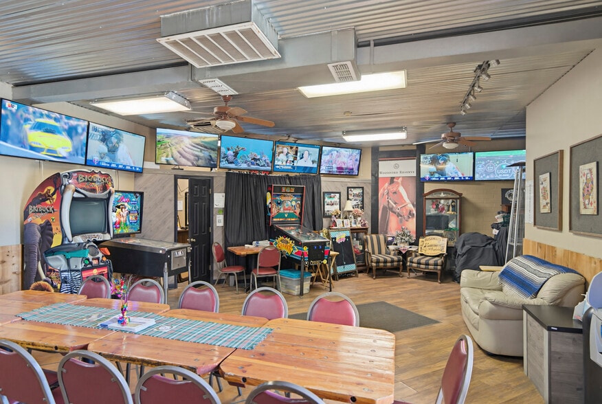 More Photos Of 3524 McCulloch Blvd N, Lake Havasu City Restaurant For Sale