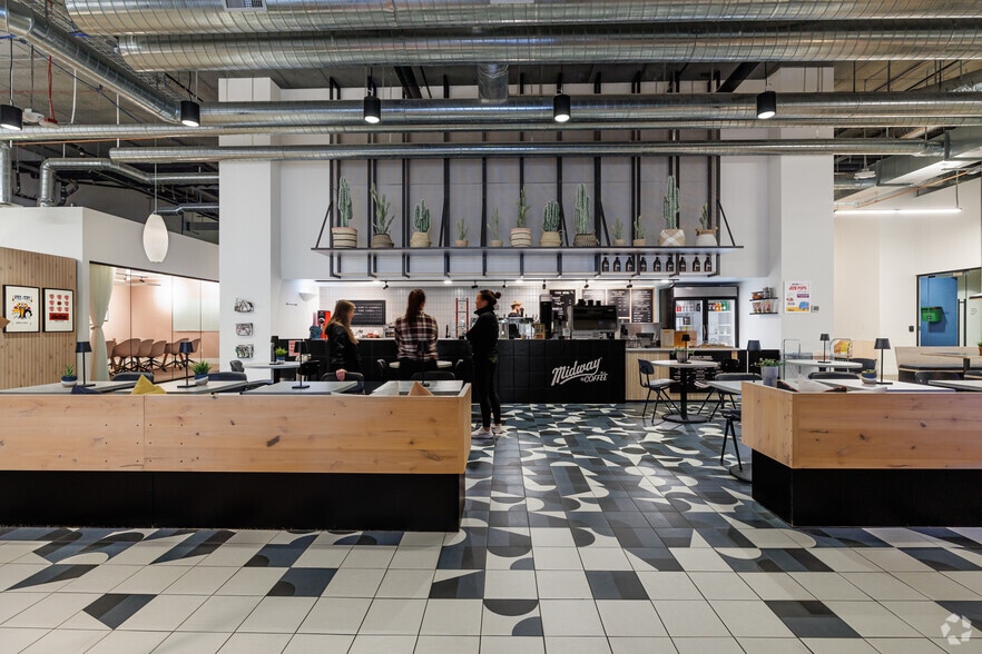 More Photos Of 10-35 N Rio Grande St, Salt Lake City General Retail For Lease