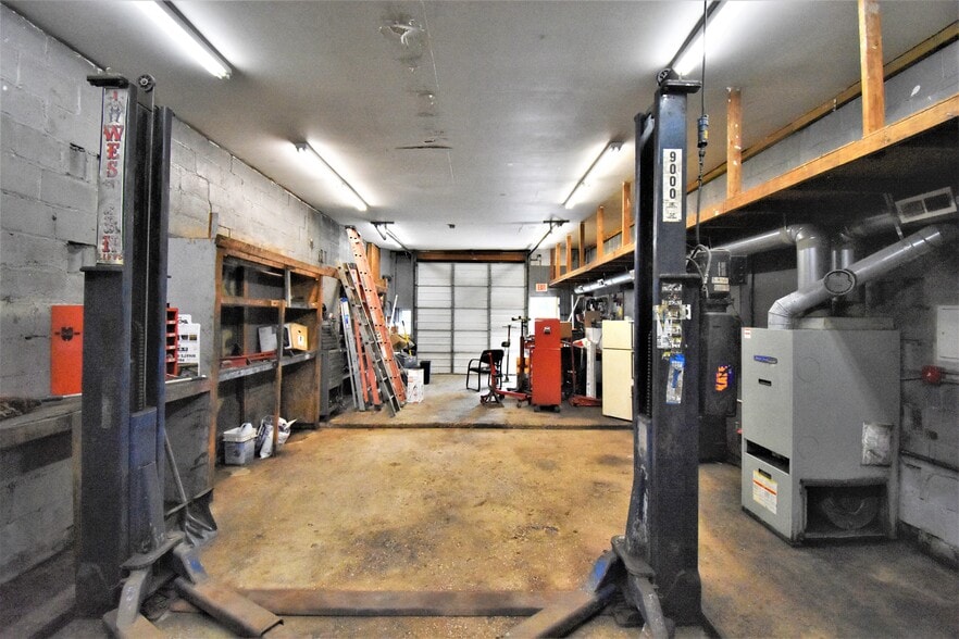 More Photos Of 1241 Coes Neck Rd, North Baldwin Auto Salvage Facility For Sale