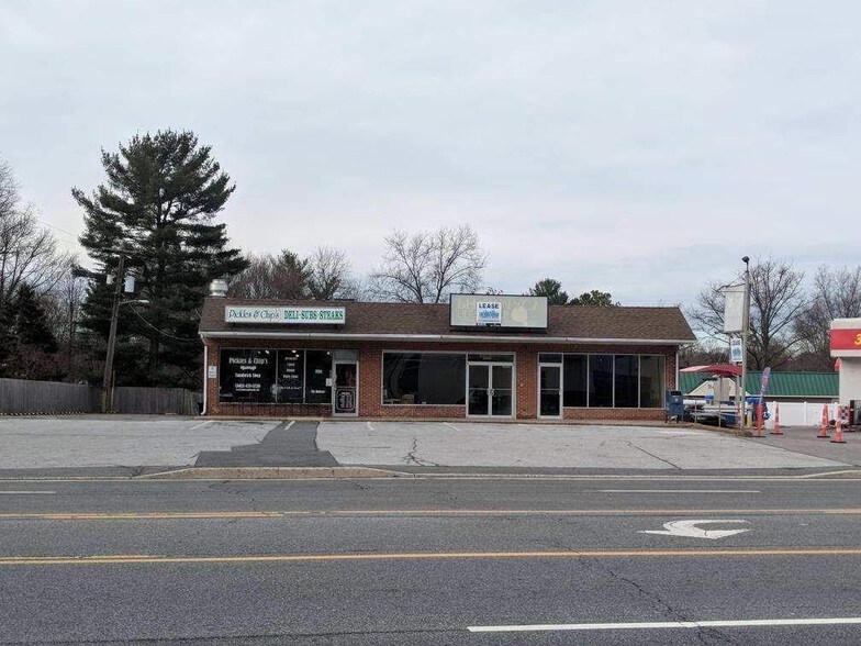 More Photos Of 1707 Foulk Rd, Wilmington Freestanding For Lease