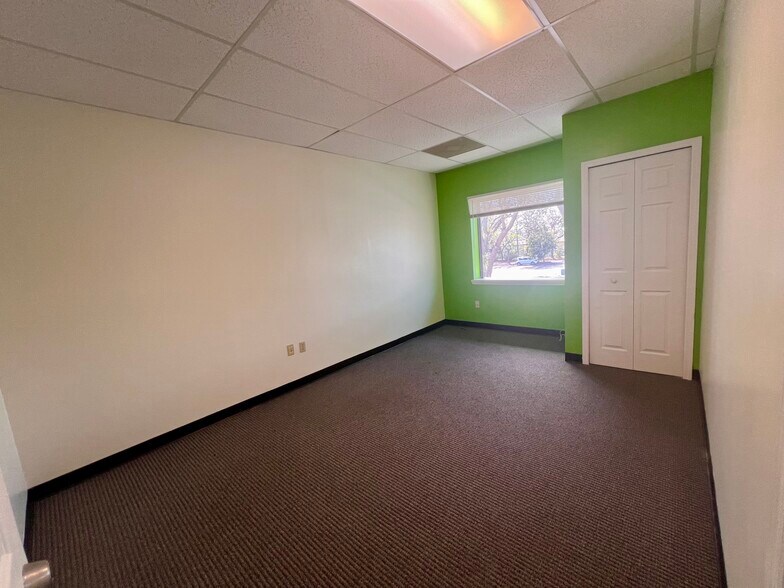 More Photos Of 3586 Aloma Ave, Winter Park Office For Sale