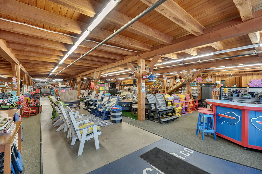 More Photos Of 9992 Main St, Clarence Warehouse For Sale