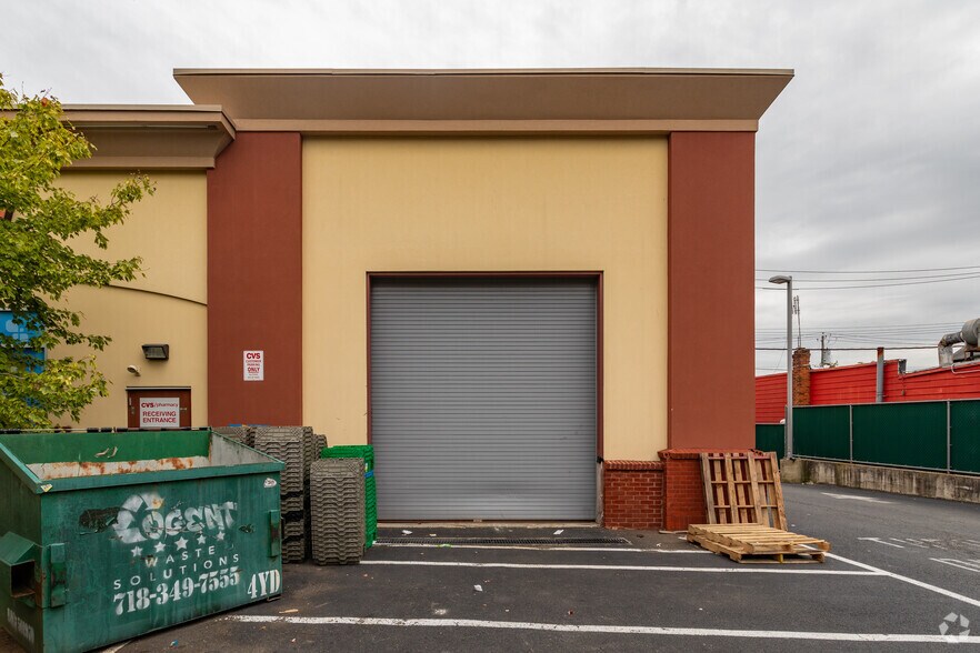 More Photos Of 4051-4055 Hylan Blvd, Staten Island Drugstore For Sale