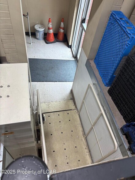 More Photos Of 90 E Union St, Wilkes-Barre Light Distribution For Lease