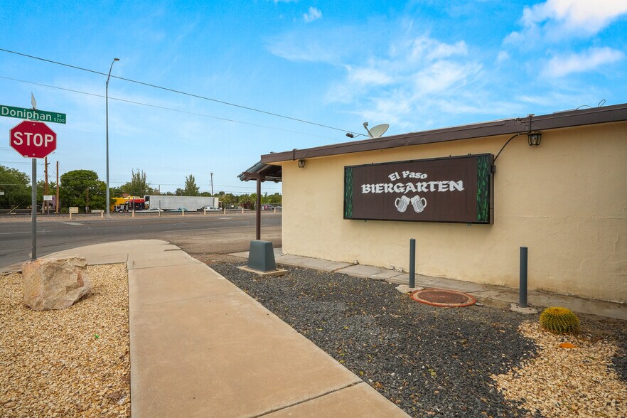 More Photos Of 5200 Doniphan Dr, El Paso Bar For Sale