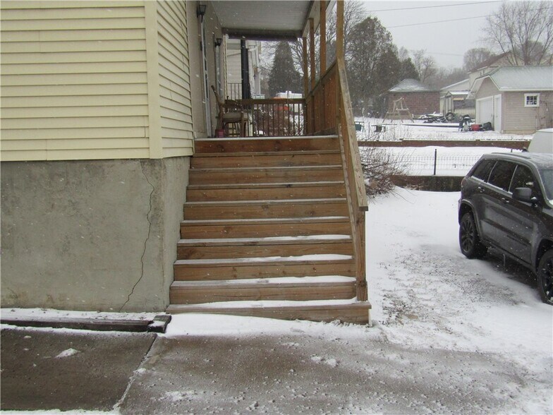 More Photos Of 300 Meyers Ave, Meyersdale Apartments For Sale