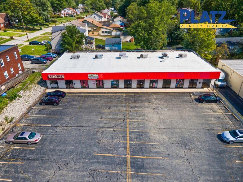 More Photos Of 4921-4927 Market St, Boardman Freestanding For Lease