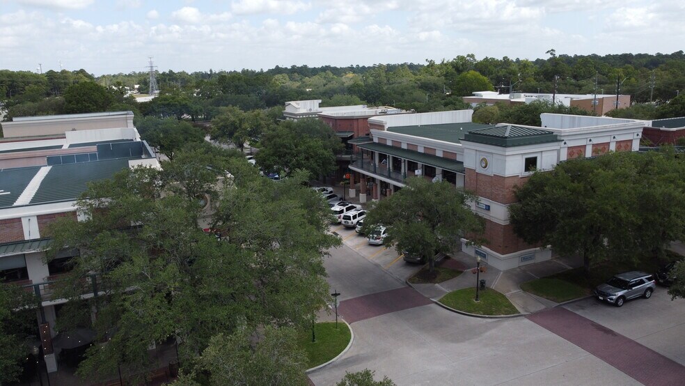 More Photos Of 8 N Main St, Kingwood Unknown For Lease