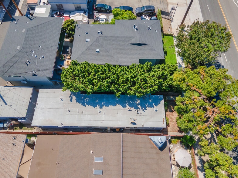 More Photos Of 1218 N Hollywood Way, Burbank Multifamily For Sale