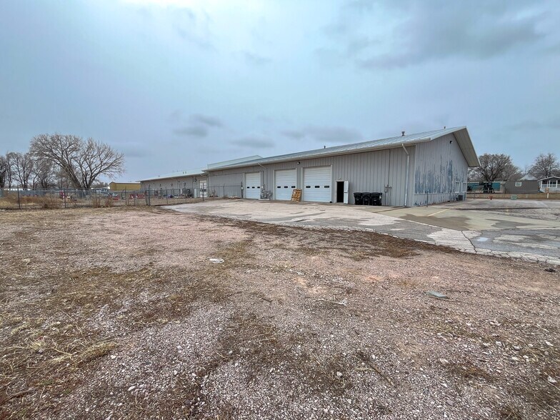 More Photos Of 2004 Creek Dr, Rapid City Warehouse For Lease