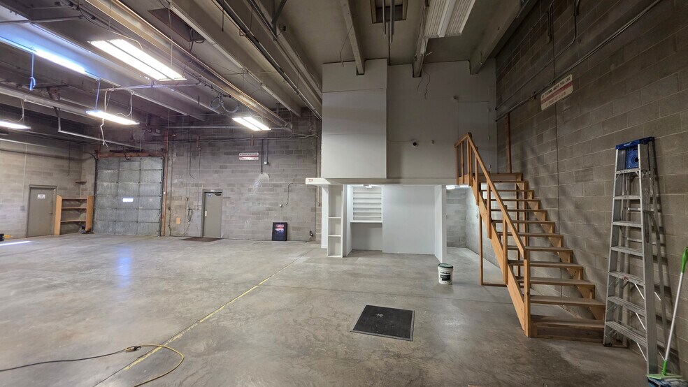 More Photos Of 69-75 Sunflower Rd, Colorado Springs Warehouse For Lease
