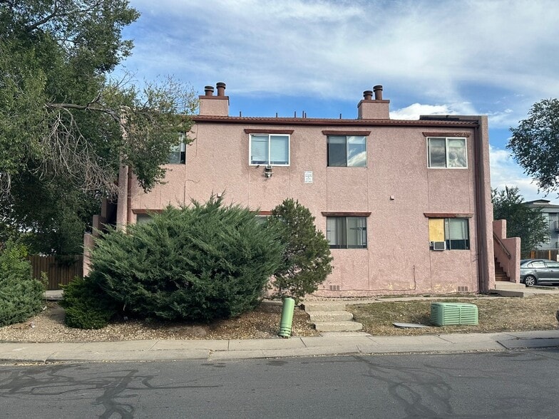 More Photos Of 1184 Mazatlan Cir, Colorado Springs Apartments For Sale