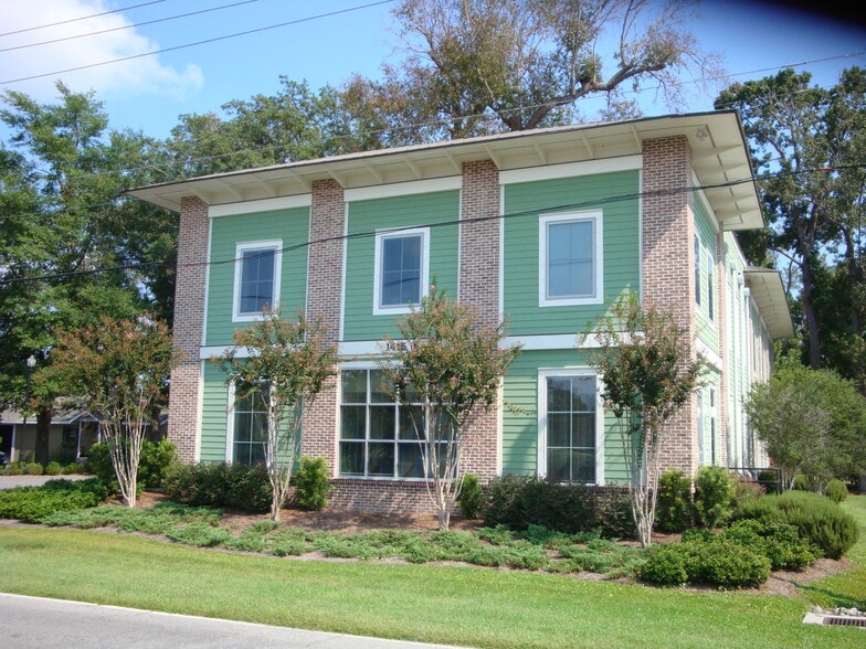 More Photos Of 1417 Stuart Engals Blvd, Mount Pleasant Medical For Lease