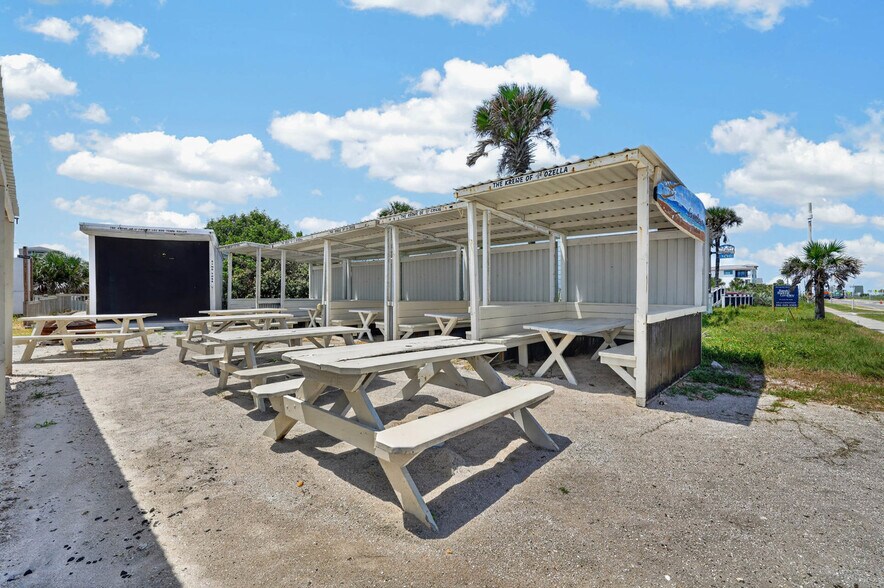 More Photos Of 1112 S Ocean Shore Blvd, Flagler Beach Restaurant For Sale