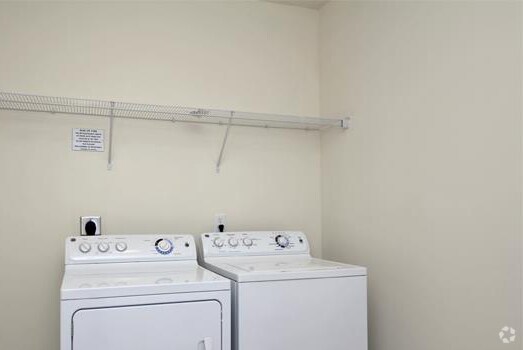 More Photos Of 332 Laskin Rd, Virginia Beach Apartments For Lease