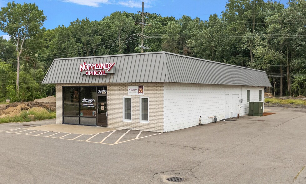 More Photos Of 32090 23 Mile Rd, Chesterfield Medical For Sale